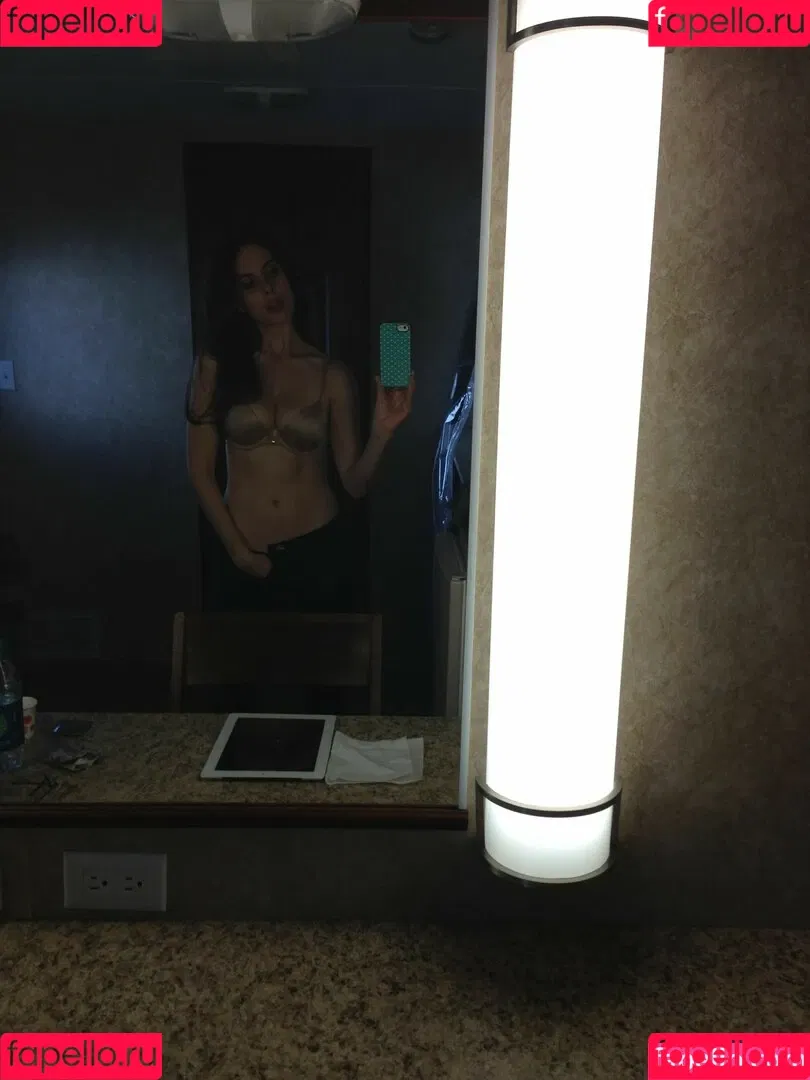 Alison Brie Onlyfans Photo Gallery 