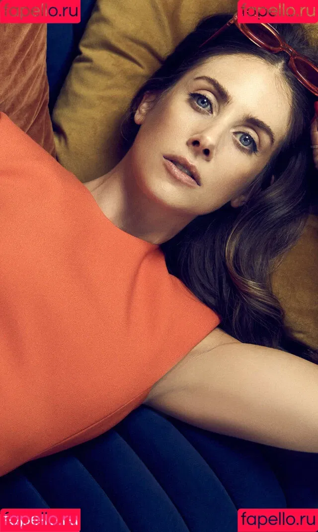 Alison Brie Onlyfans Photo Gallery 