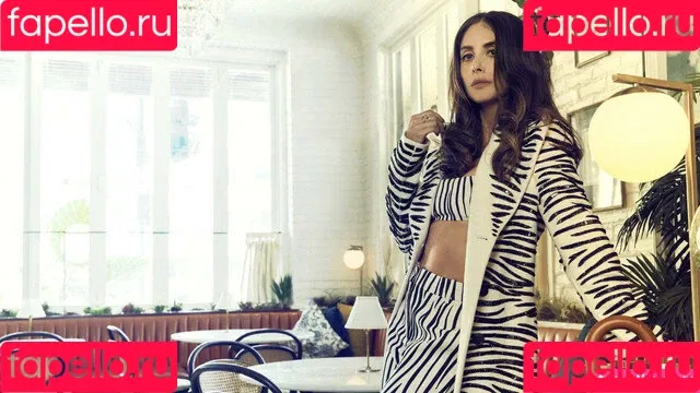 Alison Brie Onlyfans Photo Gallery 