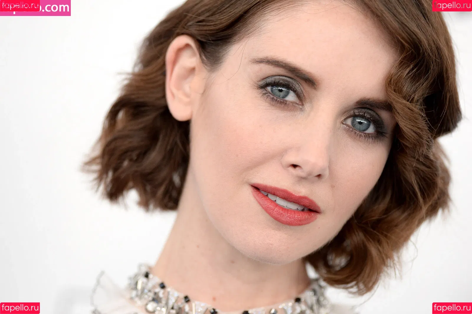 Alison Brie Onlyfans Photo Gallery 