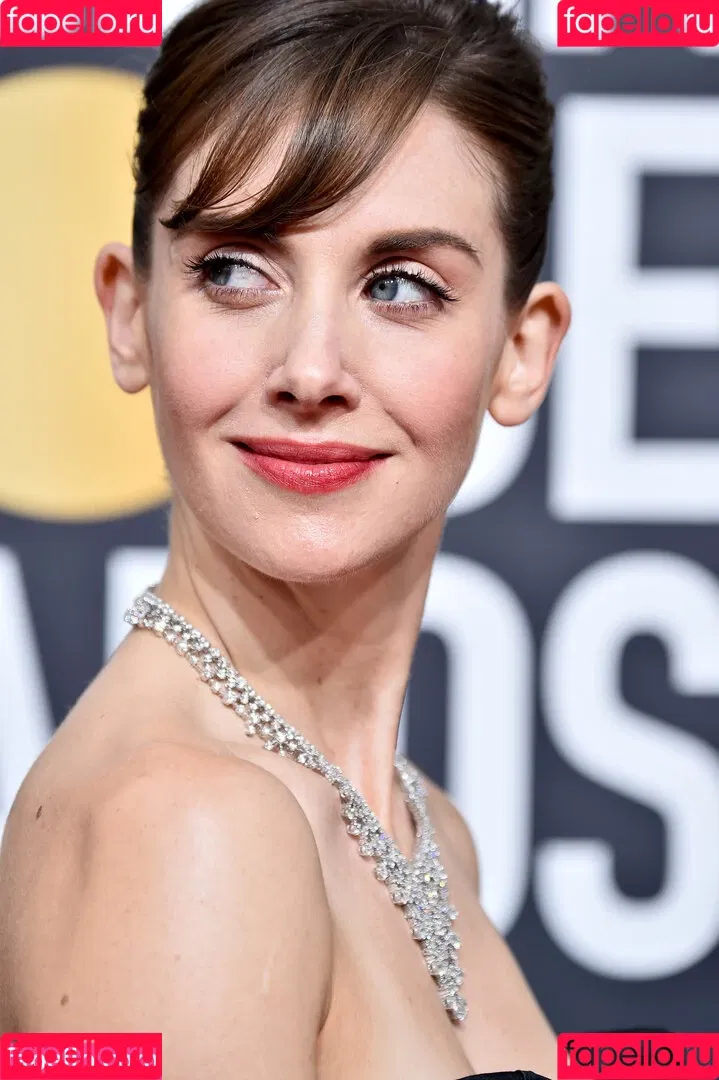 Alison Brie Onlyfans Photo Gallery 