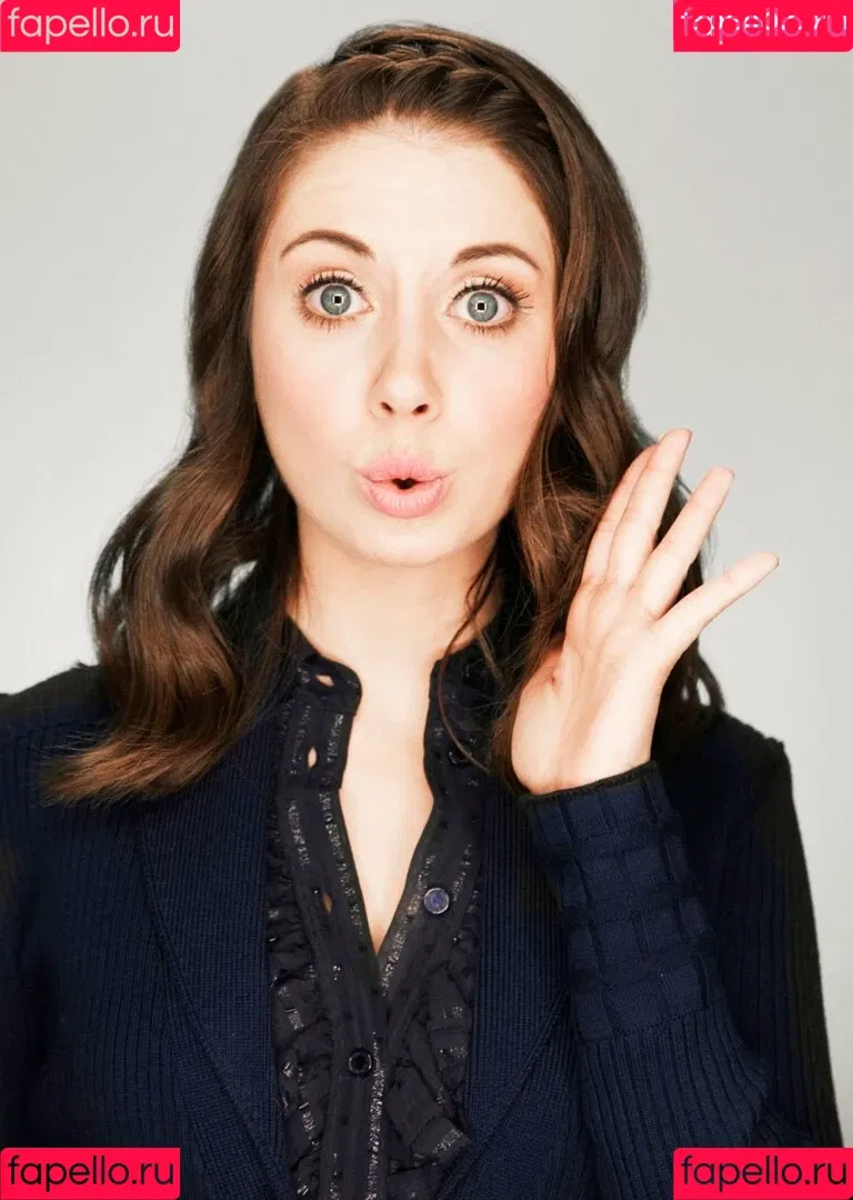 Alison Brie Onlyfans Photo Gallery 