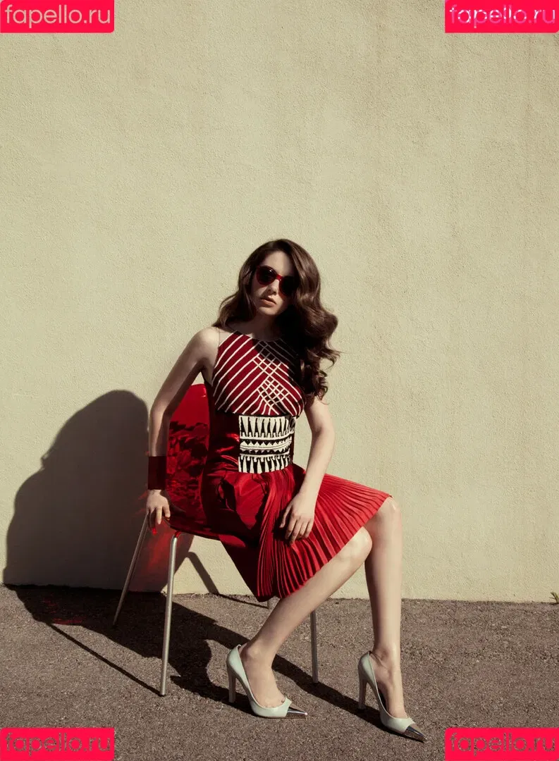 Alison Brie Onlyfans Photo Gallery 