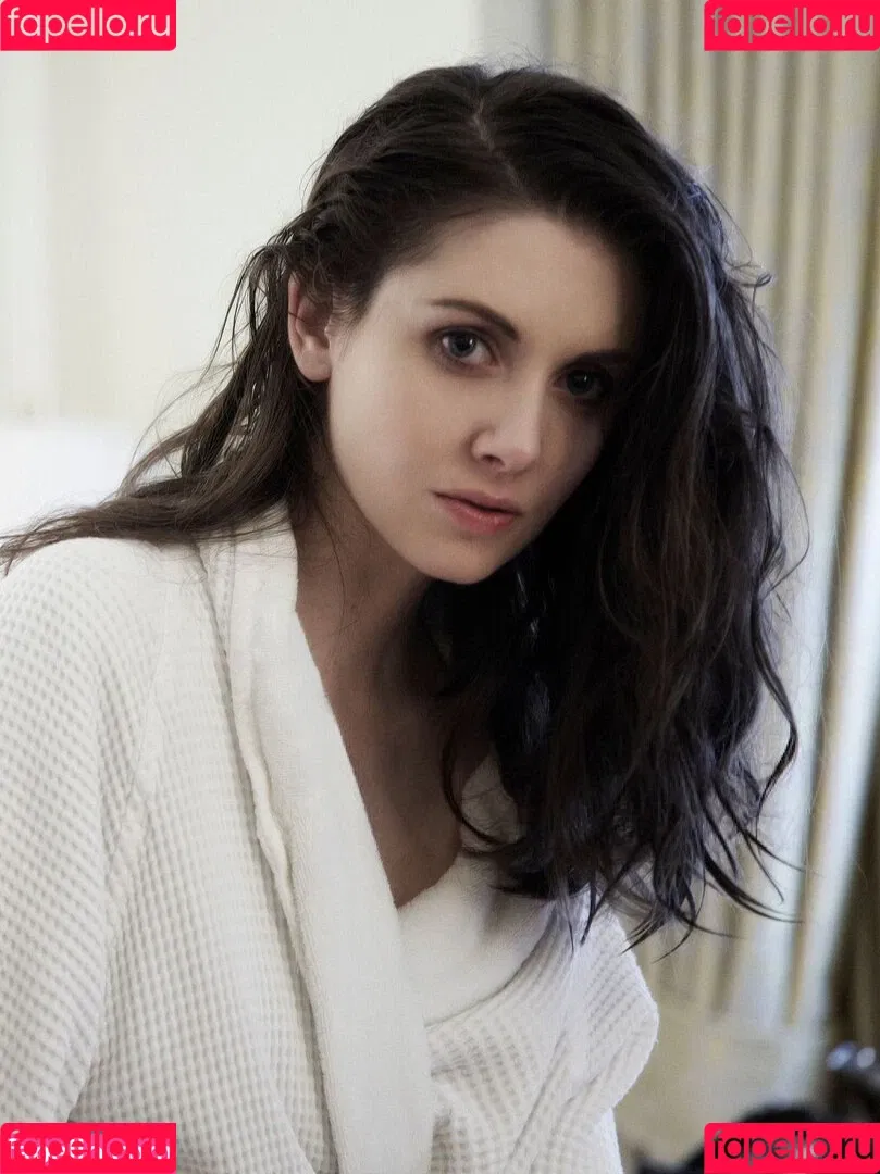 Alison Brie Onlyfans Photo Gallery 