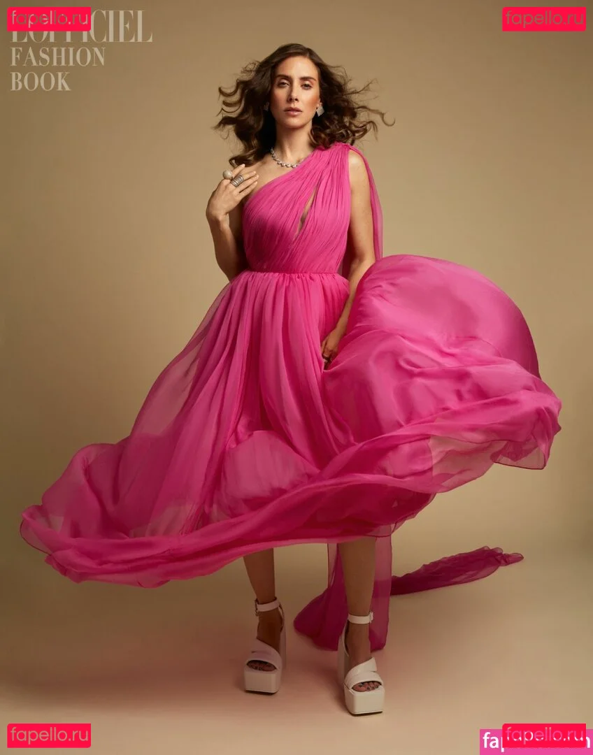 Alison Brie Onlyfans Photo Gallery 