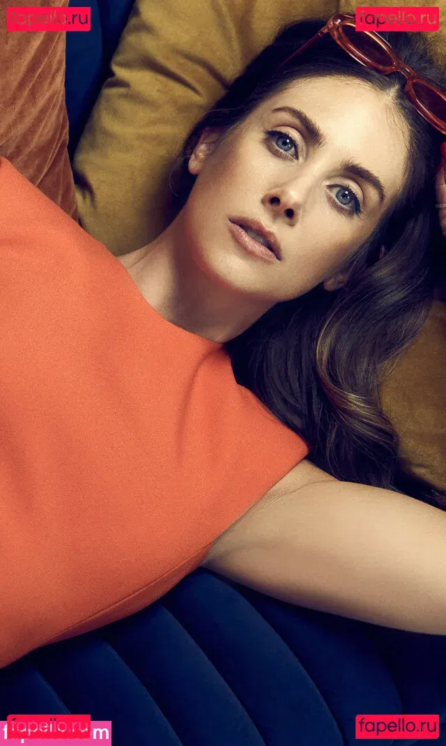 Alison Brie Onlyfans Photo Gallery 