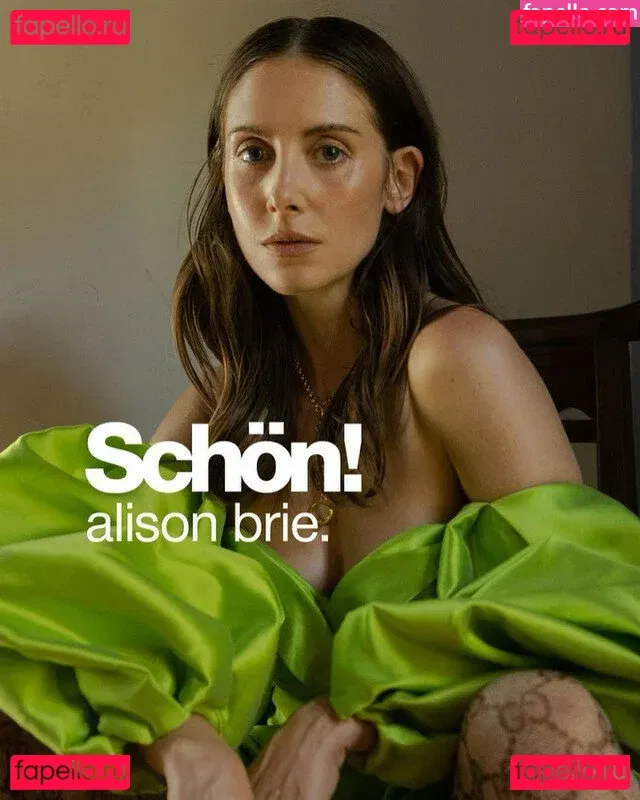Alison Brie Onlyfans Photo Gallery 