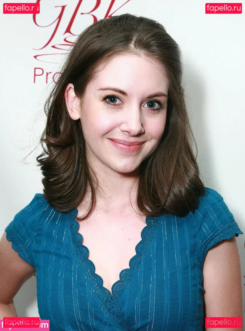 Alison Brie Onlyfans Photo Gallery 
