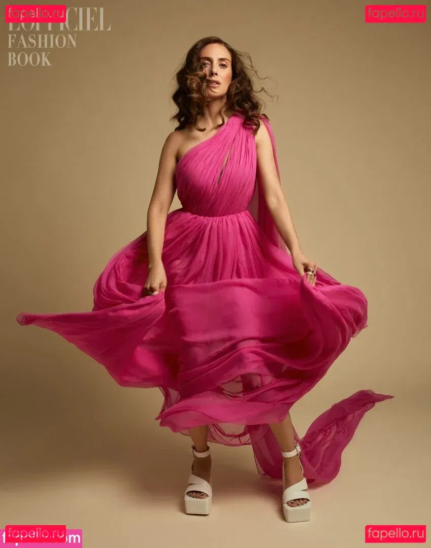 Alison Brie Onlyfans Photo Gallery 