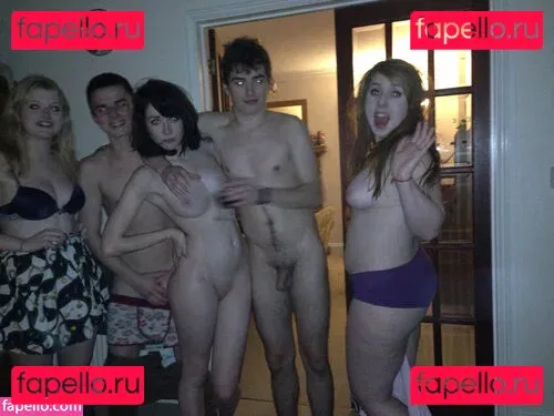 Alison Brie Onlyfans Photo Gallery 