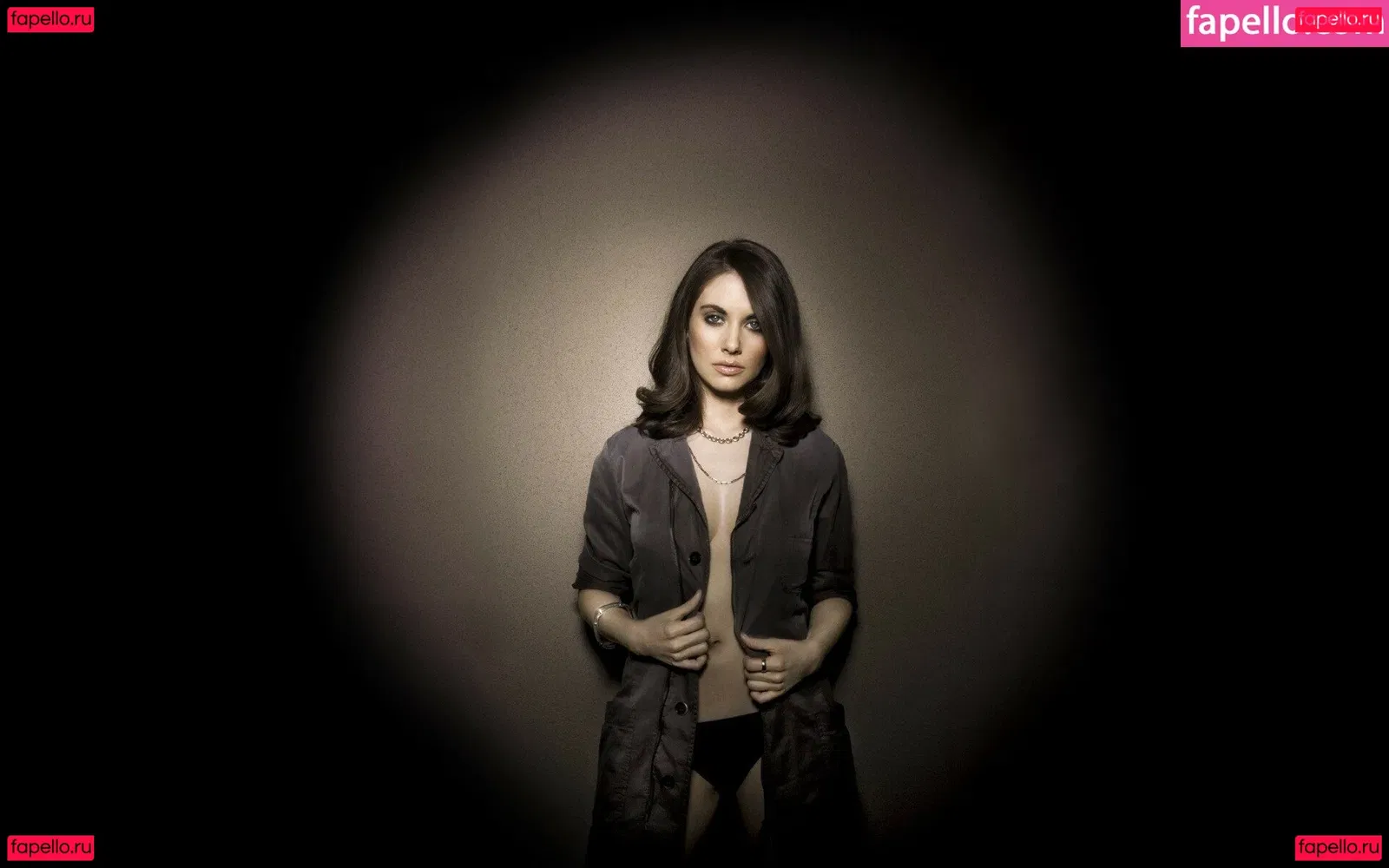 Alison Brie Onlyfans Photo Gallery 