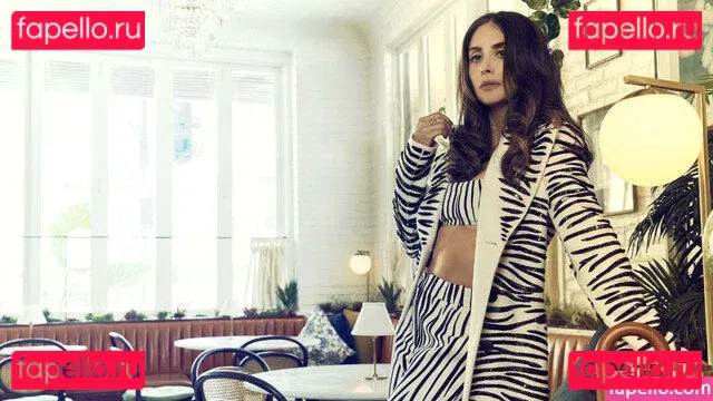 Alison Brie Onlyfans Photo Gallery 