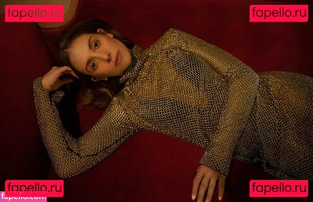 Alison Brie Onlyfans Photo Gallery 