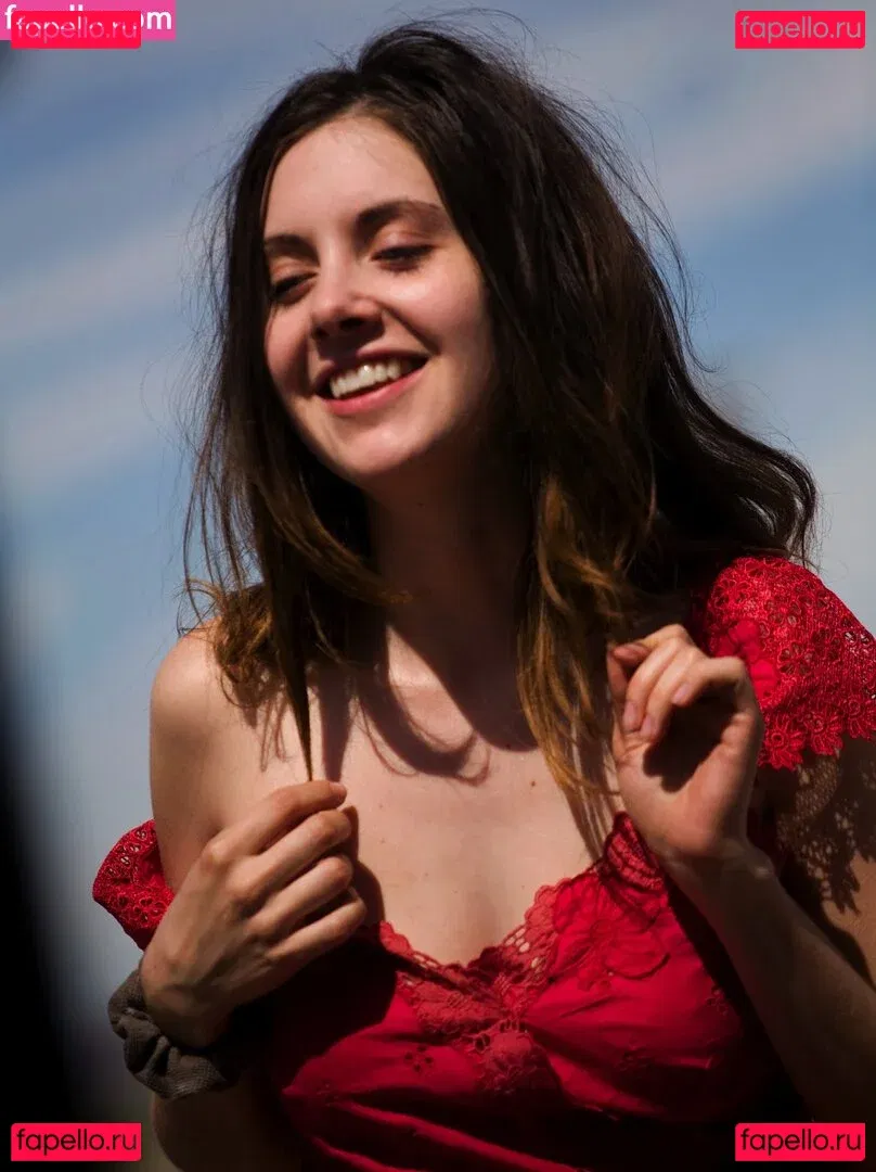 Alison Brie Onlyfans Photo Gallery 