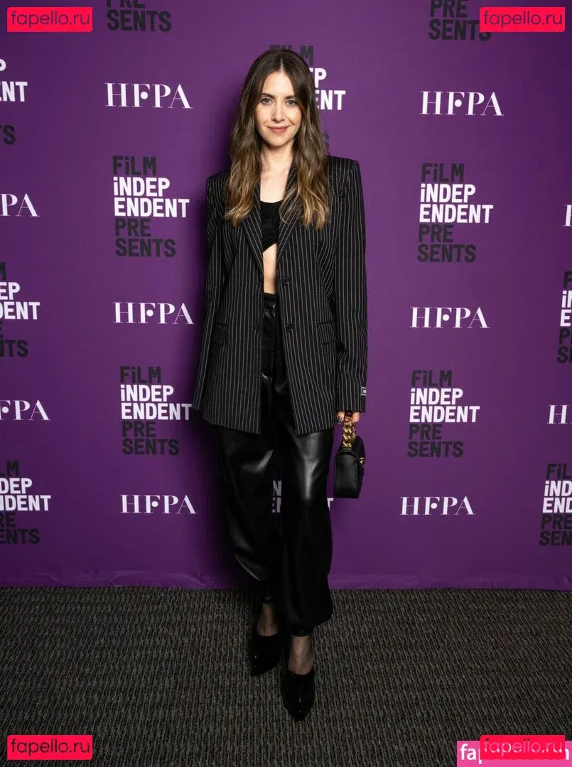 Alison Brie Onlyfans Photo Gallery 