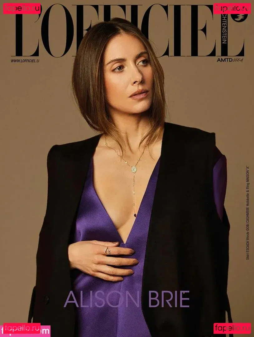 Alison Brie Onlyfans Photo Gallery 