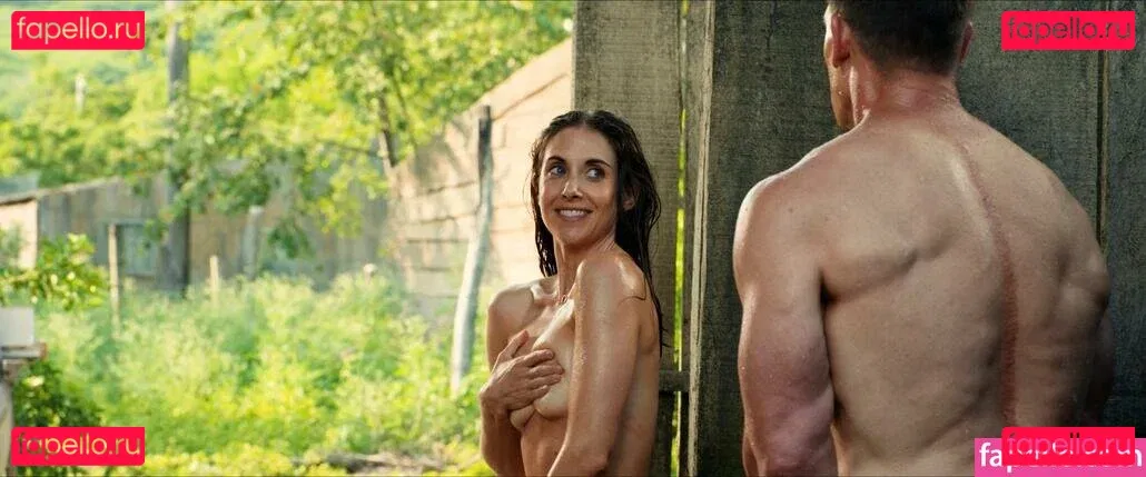 Alison Brie Onlyfans Photo Gallery 