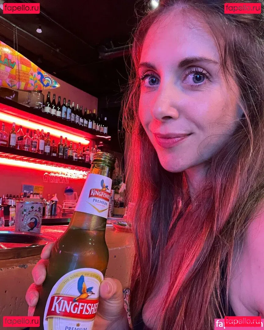 Alison Brie Onlyfans Photo Gallery 