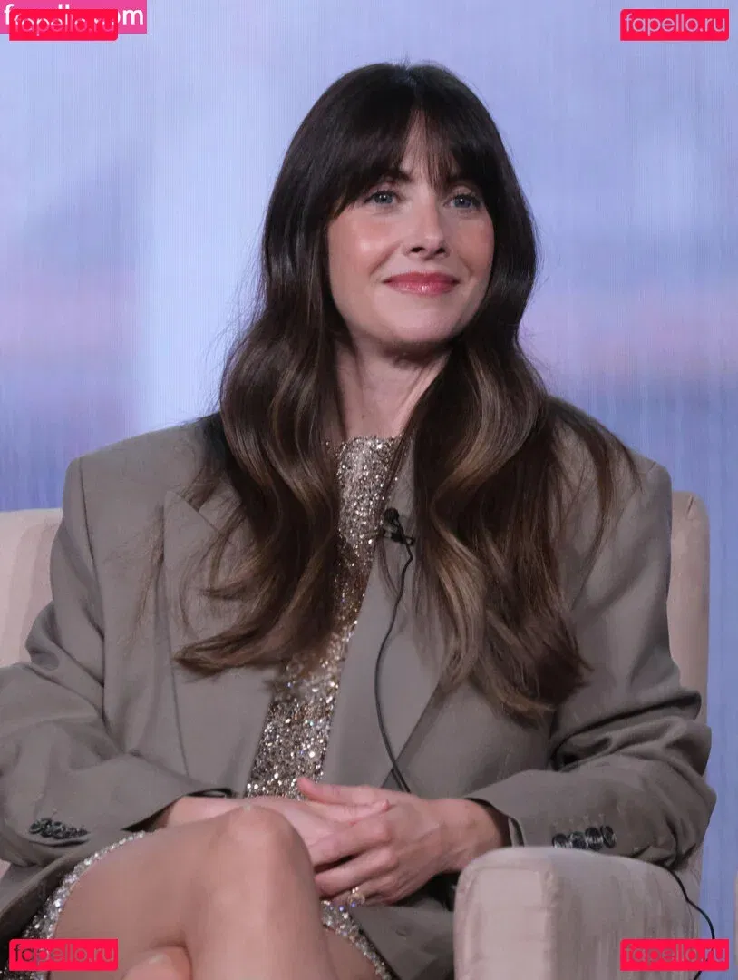 Alison Brie Onlyfans Photo Gallery 