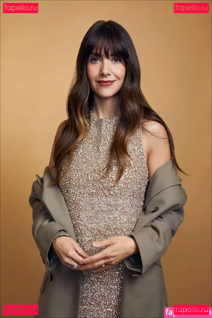 Alison Brie Onlyfans Photo Gallery 