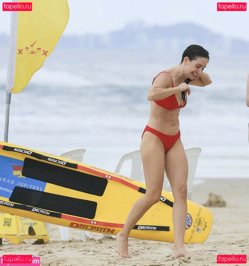 Alison Brie Onlyfans Photo Gallery 