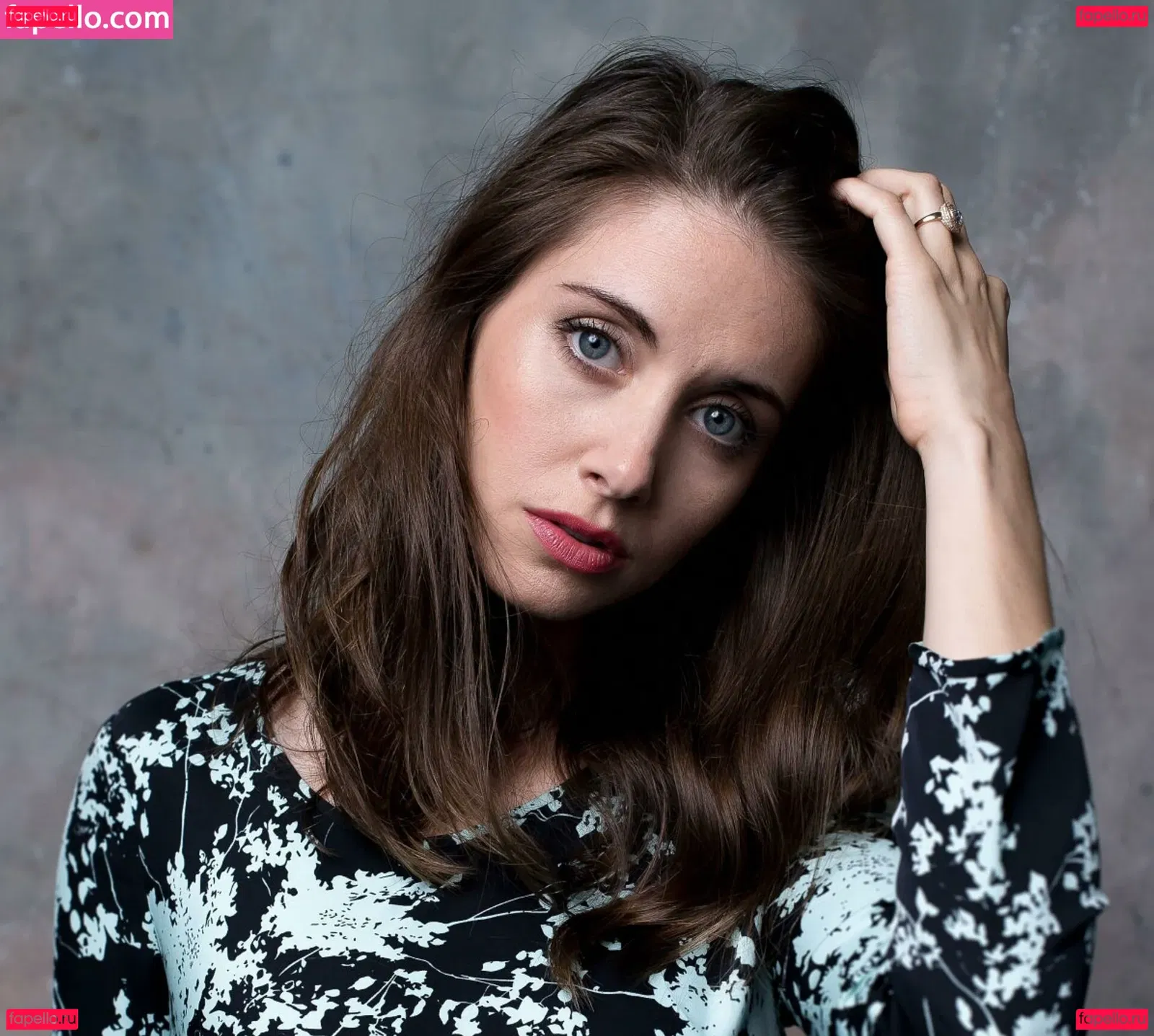 Alison Brie Onlyfans Photo Gallery 