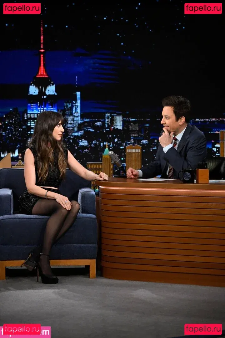 Alison Brie Onlyfans Photo Gallery 