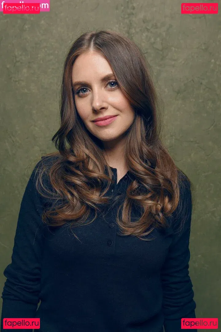 Alison Brie Onlyfans Photo Gallery 