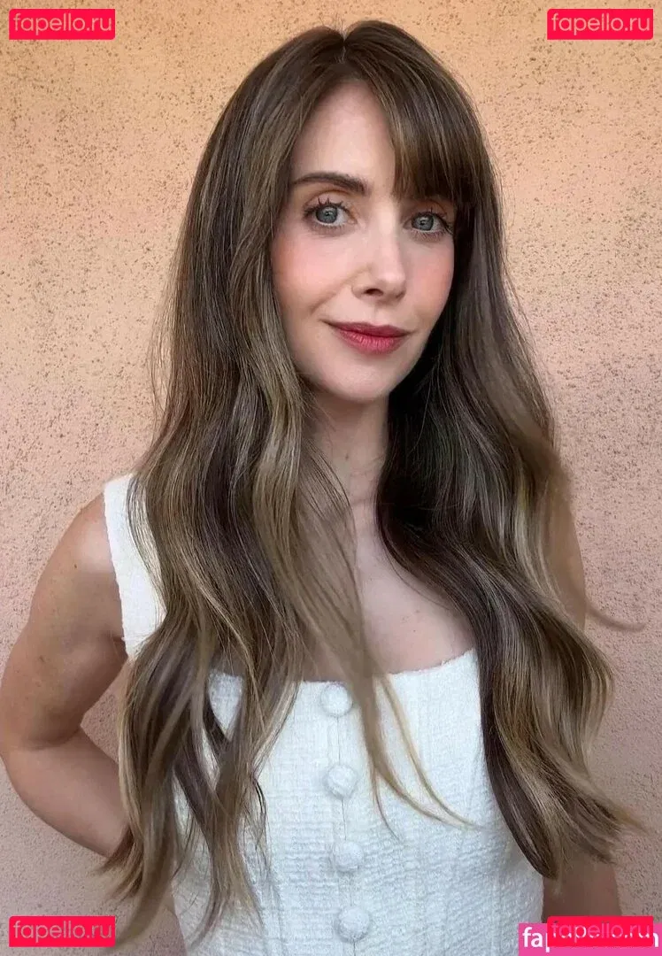 Alison Brie Onlyfans Photo Gallery 