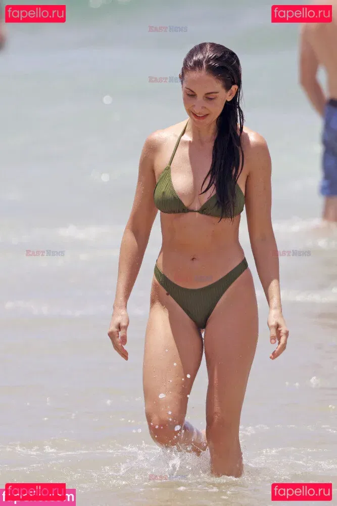 Alison Brie Onlyfans Photo Gallery 