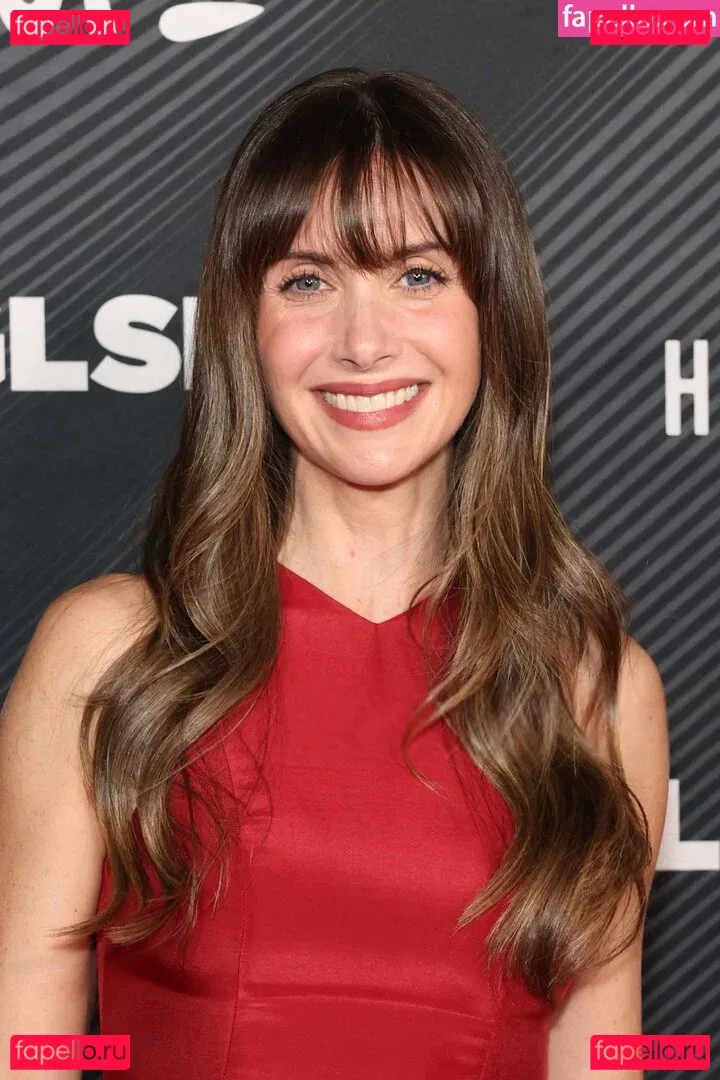 Alison Brie Onlyfans Photo Gallery 