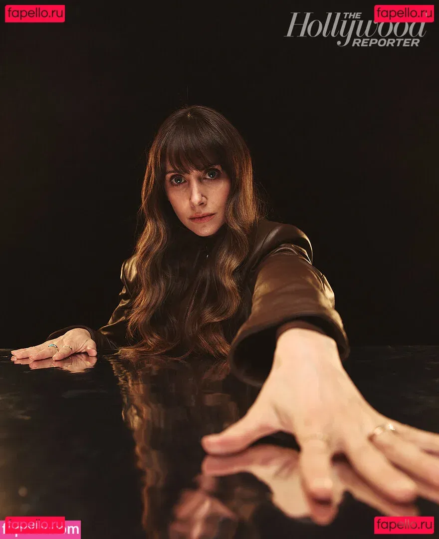 Alison Brie Onlyfans Photo Gallery 