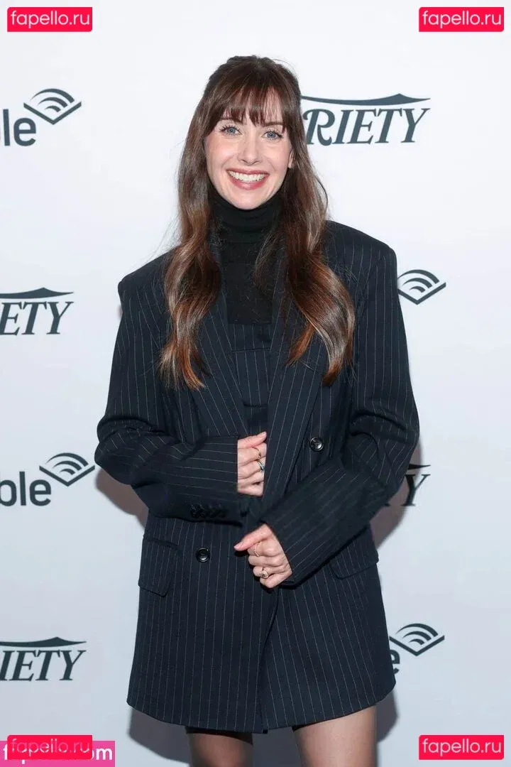 Alison Brie Onlyfans Photo Gallery 