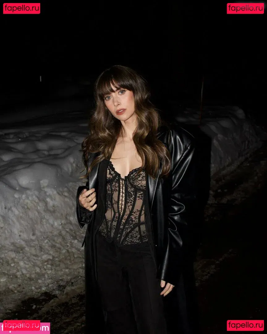 Alison Brie Onlyfans Photo Gallery 