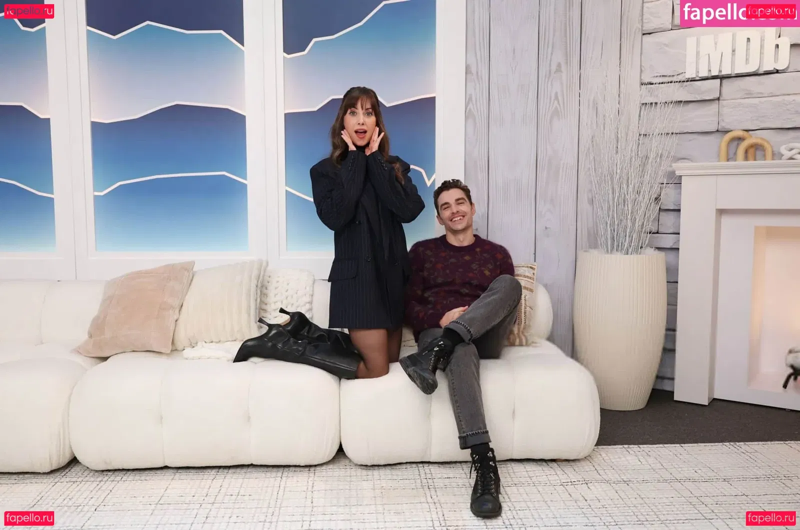 Alison Brie Onlyfans Photo Gallery 