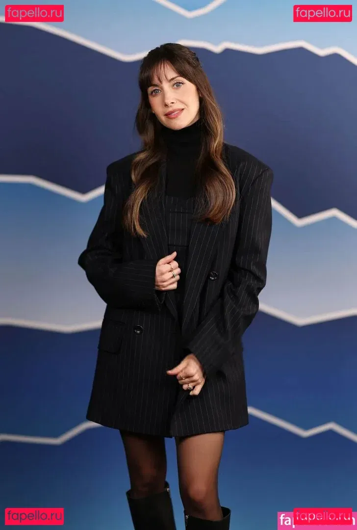 Alison Brie Onlyfans Photo Gallery 