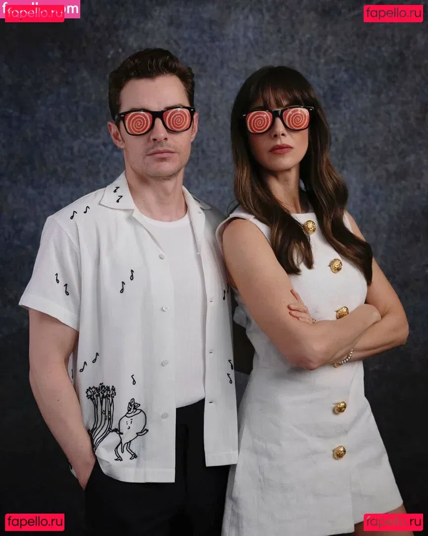 Alison Brie Onlyfans Photo Gallery 