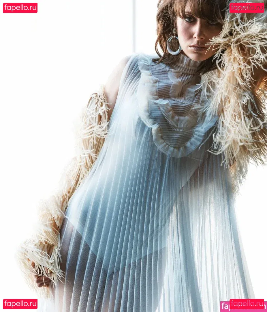 Alison Brie Onlyfans Photo Gallery 