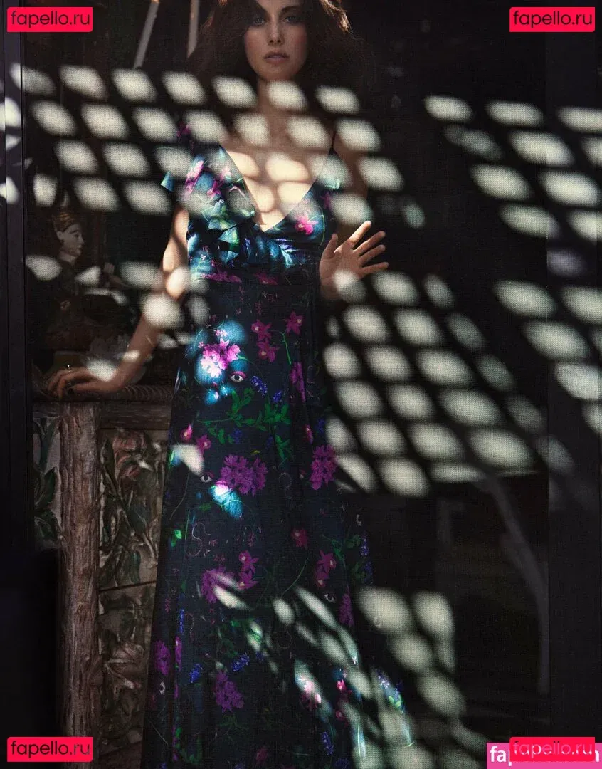 Alison Brie Onlyfans Photo Gallery 