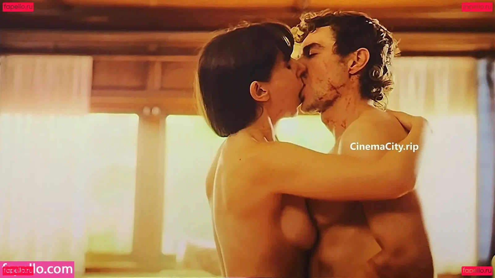 Alison Brie Onlyfans Photo Gallery 