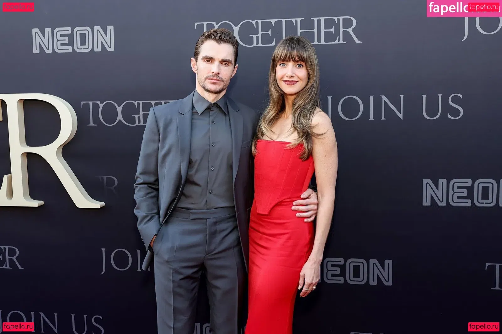 Alison Brie Onlyfans Photo Gallery 