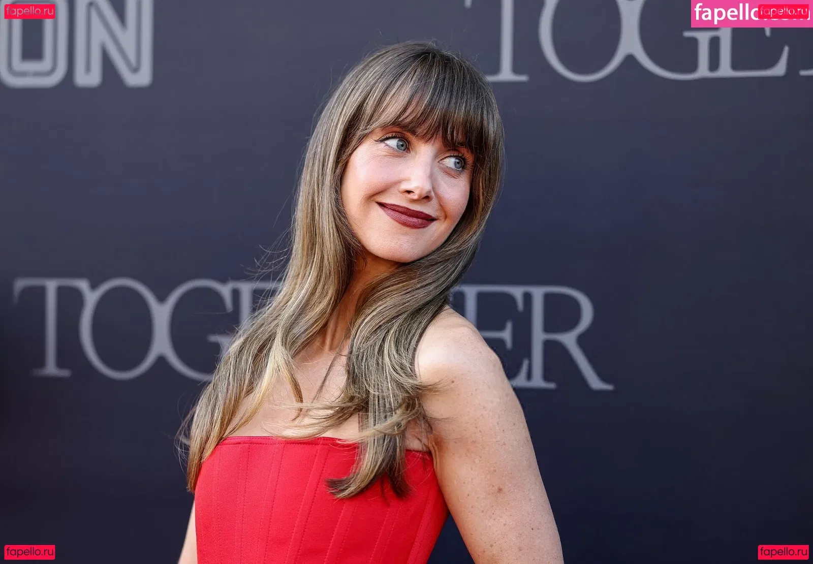 Alison Brie Onlyfans Photo Gallery 