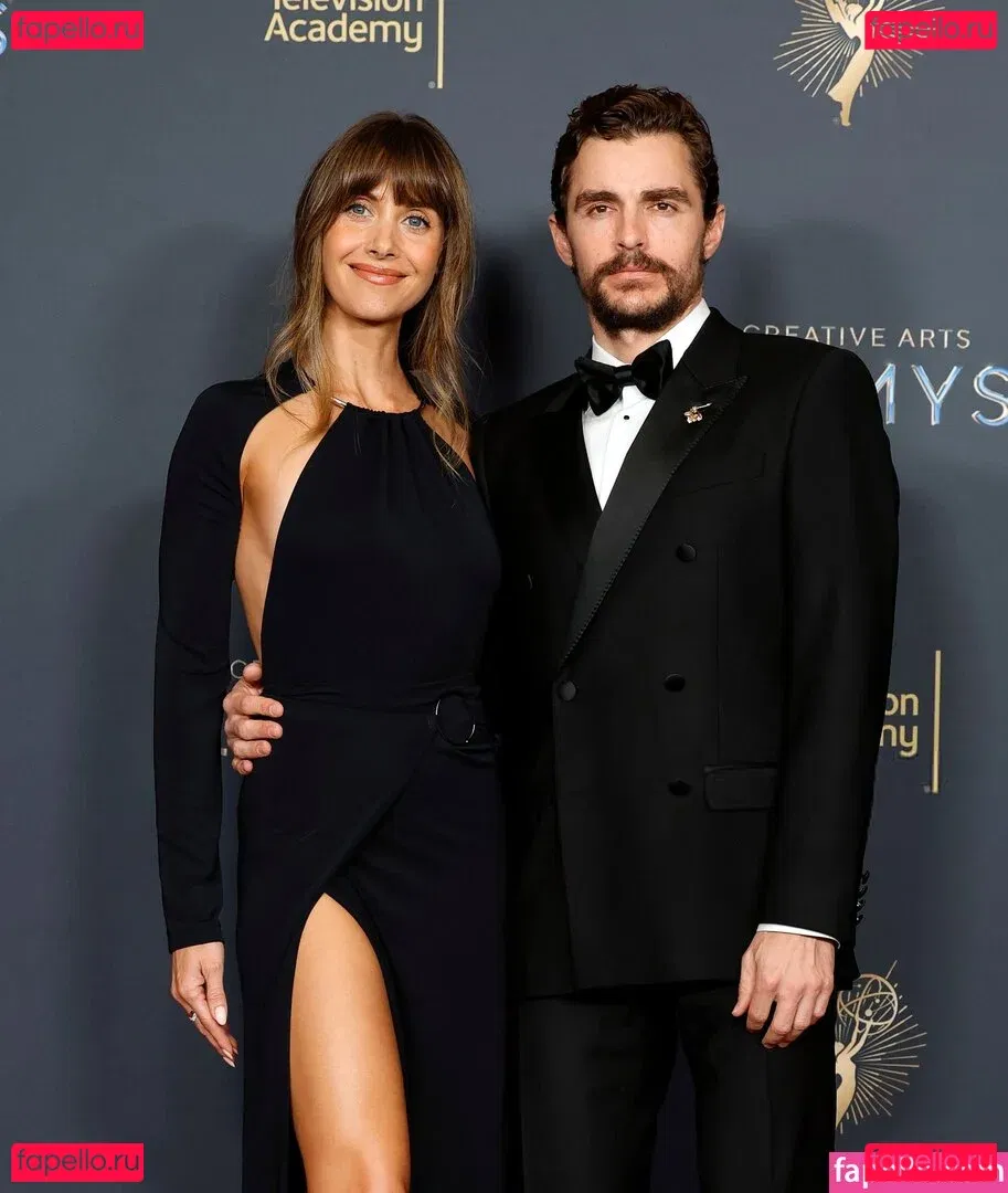 Alison Brie Onlyfans Photo Gallery 