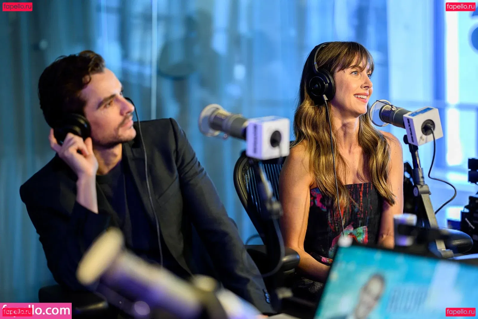 Alison Brie Onlyfans Photo Gallery 