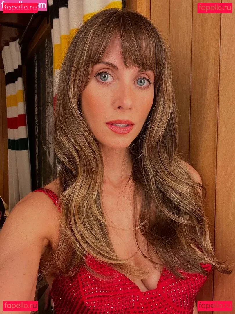 Alison Brie Onlyfans Photo Gallery 