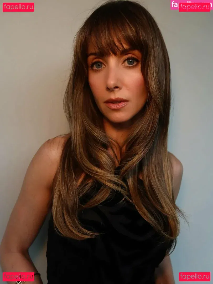 Alison Brie Onlyfans Photo Gallery 