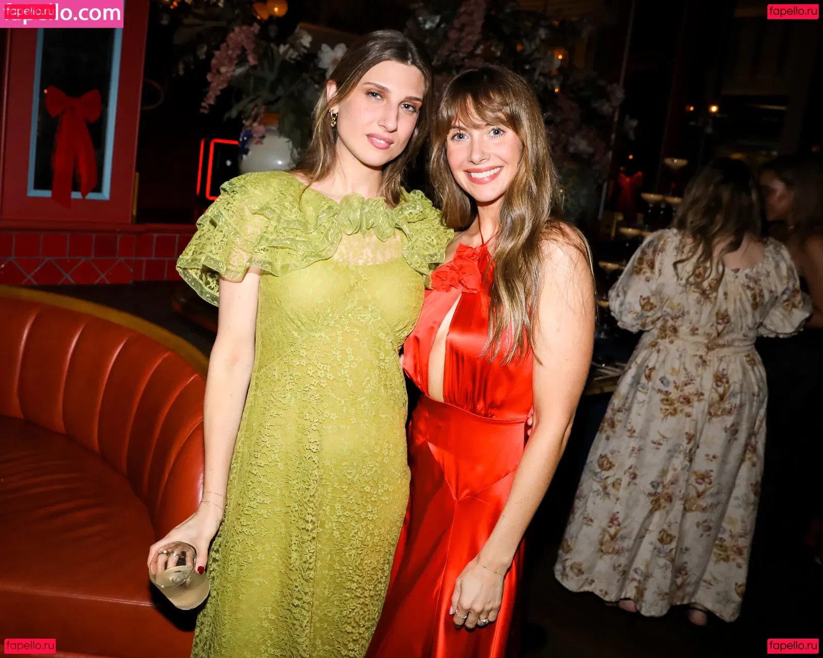 Alison Brie Onlyfans Photo Gallery 