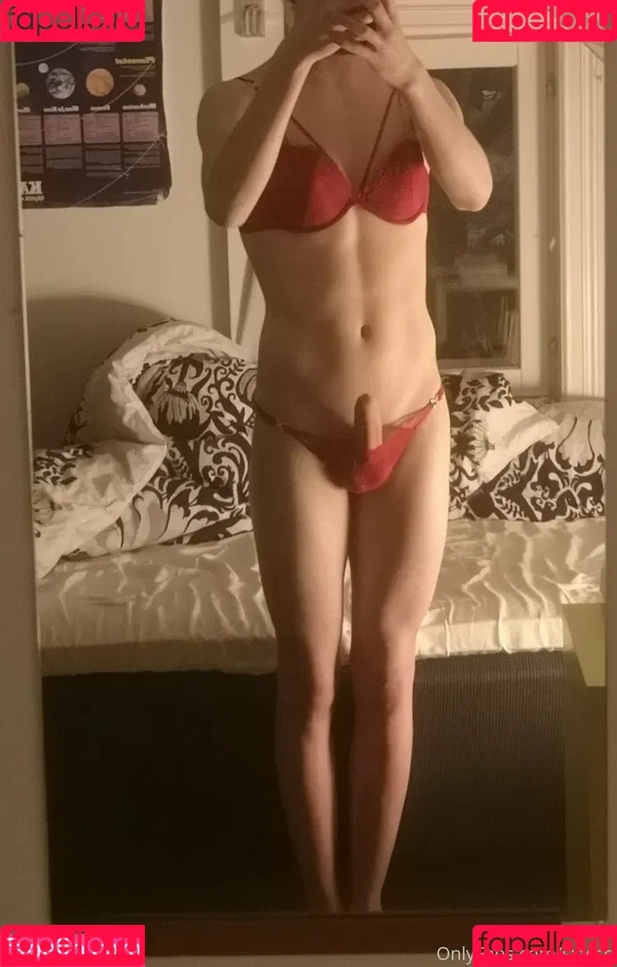 lilytgirl Onlyfans Photo Gallery 