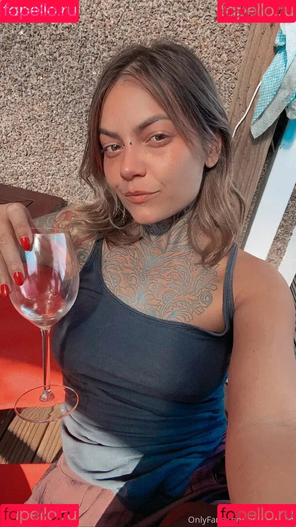 nikkyfrench Onlyfans Photo Gallery 