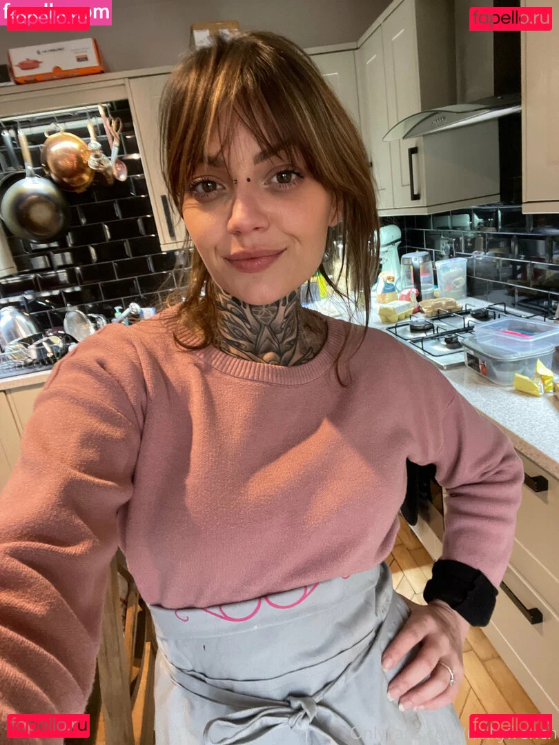 nikkyfrench Onlyfans Photo Gallery 